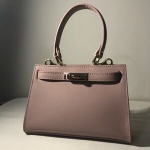 Elegant Pink Crossbody Bag